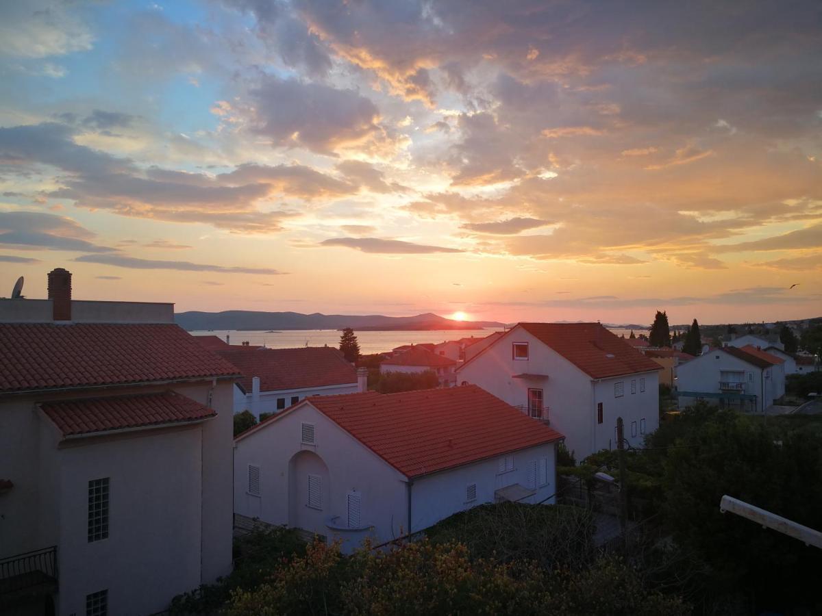 Apartmani Nea Biograd Na Moru Exteriér fotografie