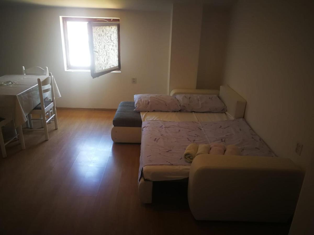 Apartmani Nea Biograd Na Moru Exteriér fotografie